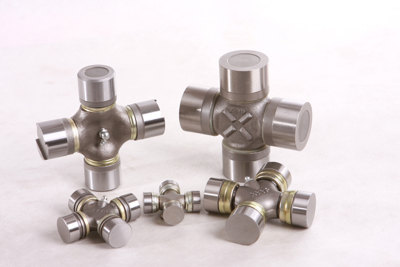 萬向(xiang)節十字軸(zhou)-0092萬向節-φ57×152-鷹(ying)牌軸承