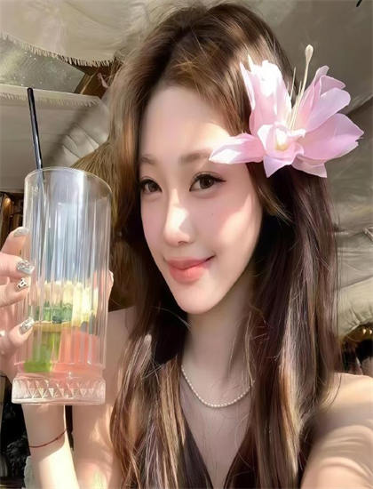 人物解析返乡：探索的哲学思考与人生智慧 理解角色塑造的艺术